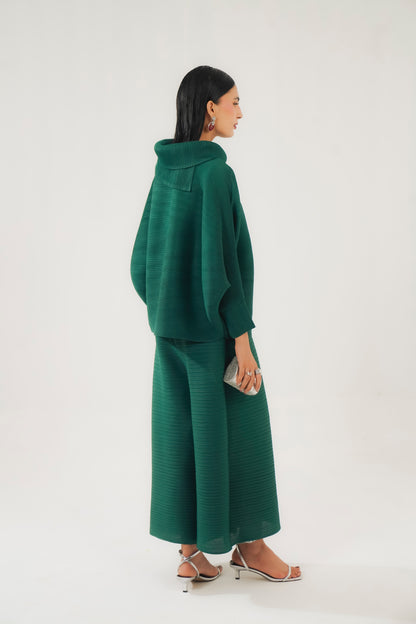 Emerald Cowl Set