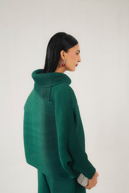 Emerald Cowl Set