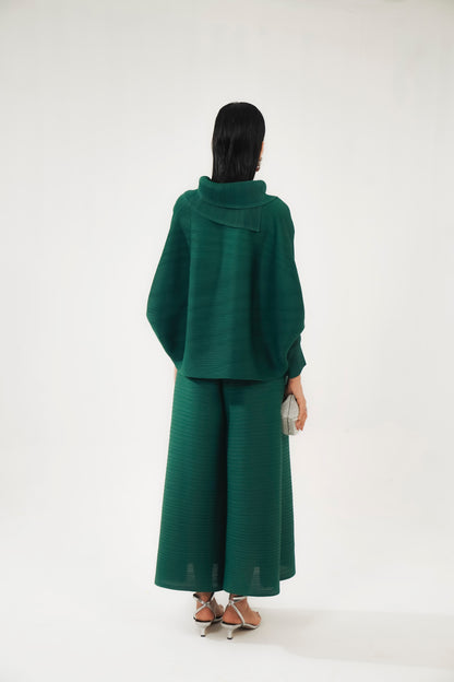 Emerald Cowl Set