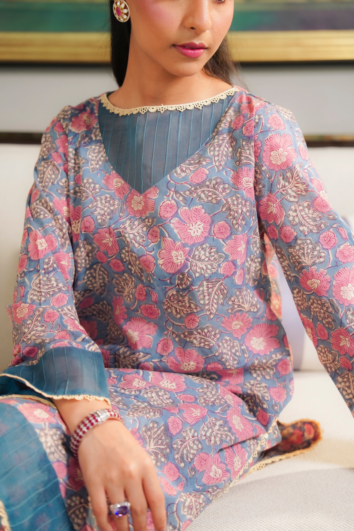 Lilac Medow Short