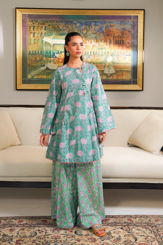 Gulnaar Short